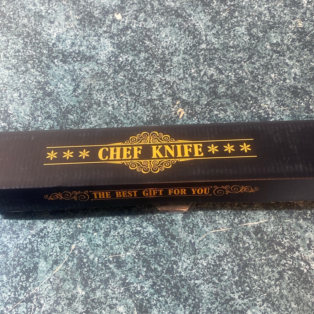 Chief Knife- High-Quality Wood, 8” Blade made of High Carbon Stainless Steel